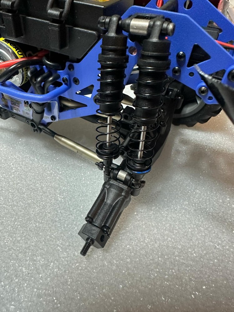 Losi MINI LMT Dual Shock Mounting Kit