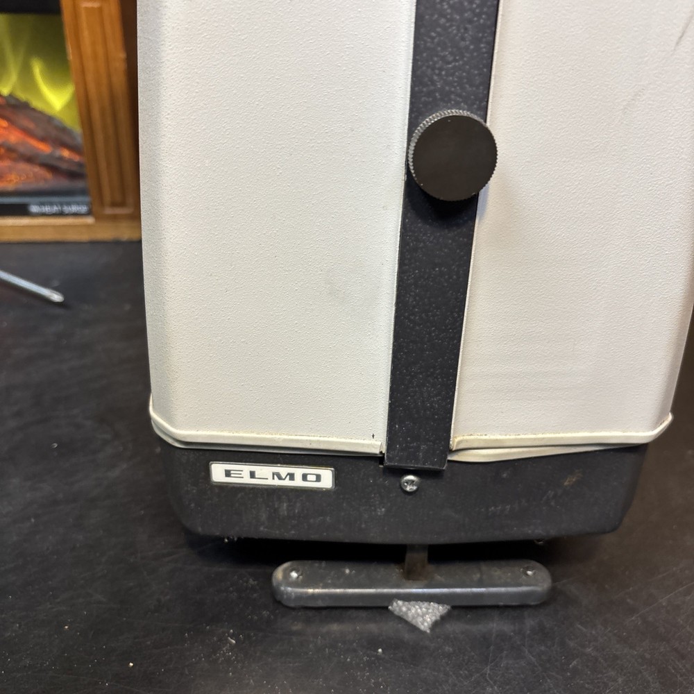 Vintage Elmo FP-C 8mm Portable Projector