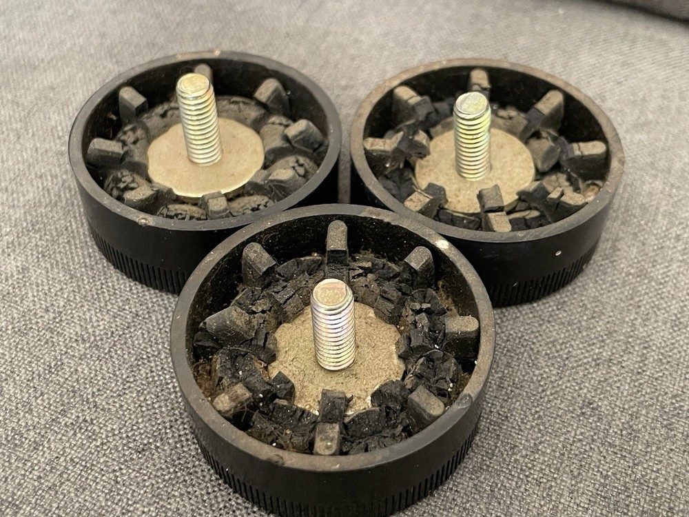 Denon Turntable Insulator Feet. As Is.