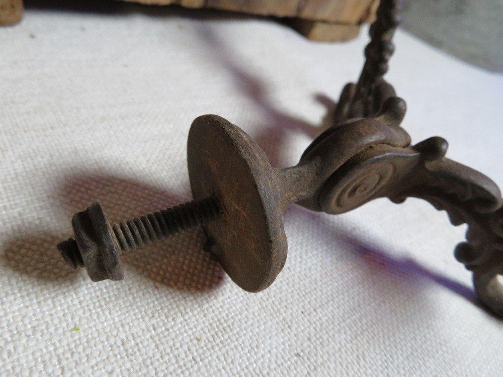 ORNATE Antique DOUBLE Cast Iron Victorian Hall Tree Coat Hat Hook #2