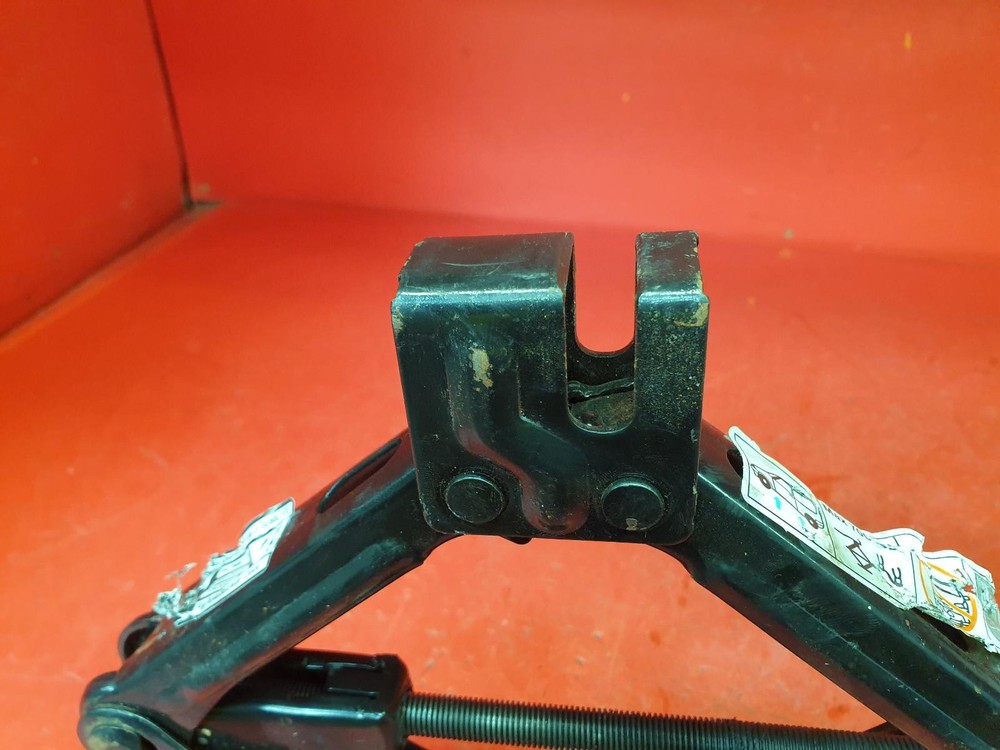 FIAT 500 JACK KIT 2012