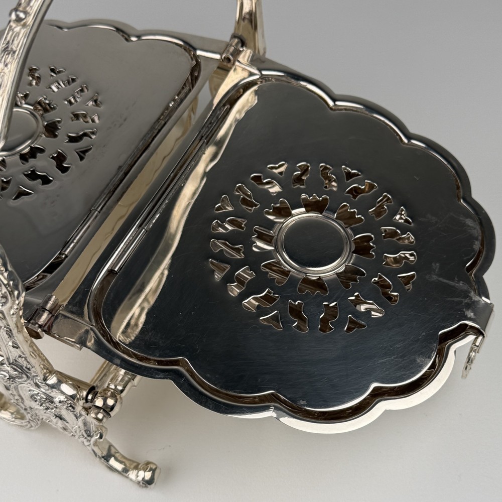 Victorian Silver Plated Shell Folding Biscuit Bun Warmer FB Rogers Silver Co 515