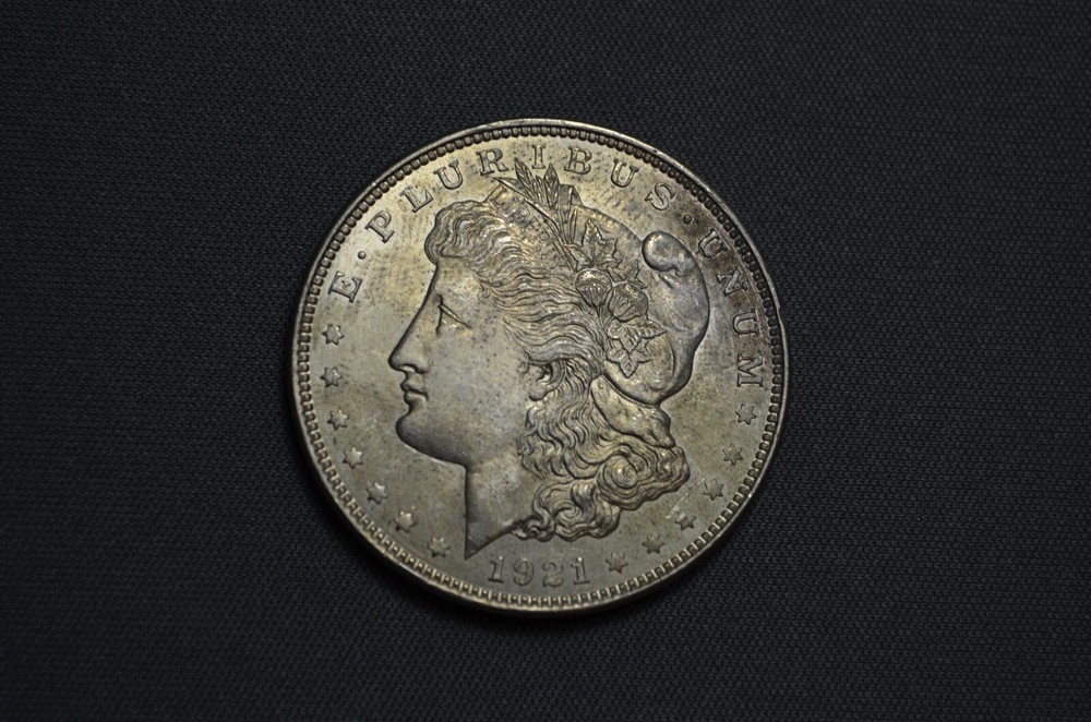 1921 P MORGAN SILVER DOLLAR BETTER GRADE #99NM