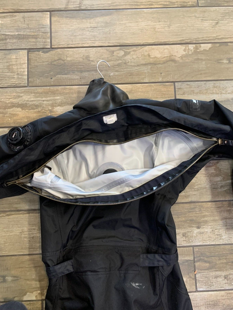 Mobby's Drysuit Size Medium