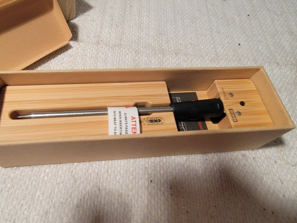 Probe Plus I Wireless Meat Thermometer Bluetooth IOS/Android New Open Box