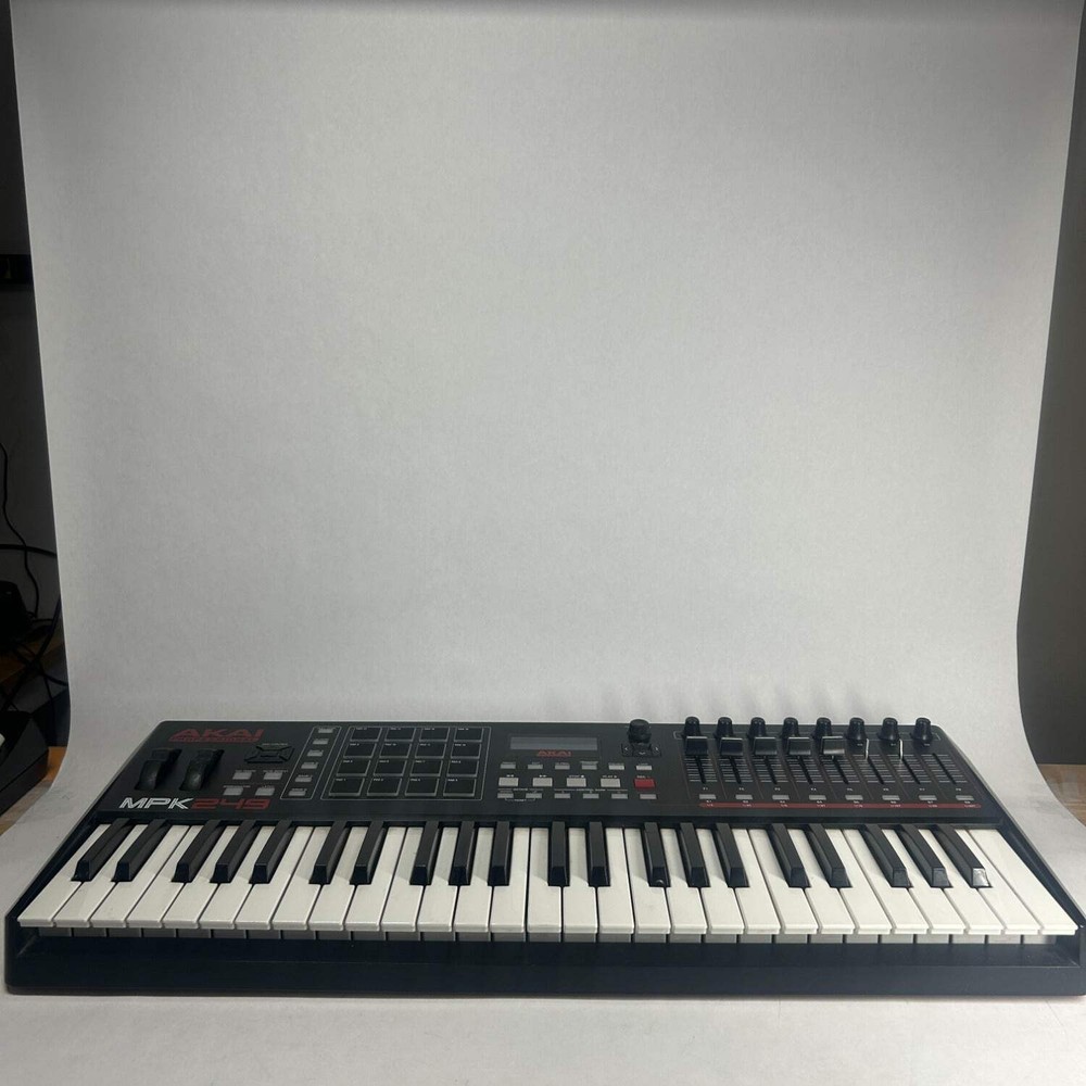 Broken Akai MPK 249 MIDI Keyboard Controller MPK249 Broken