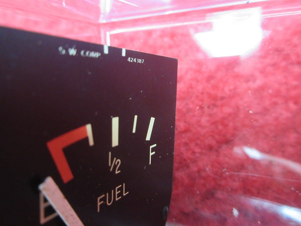 S W Corp Fuel Quantity Indicator PN 424387