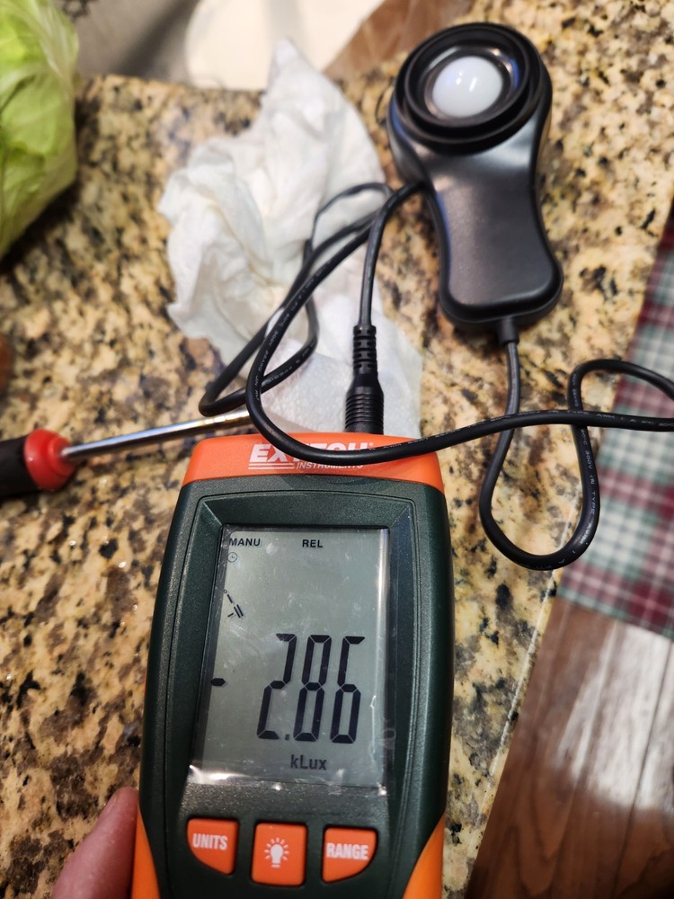 EXTECH HD400 HEAVY DUTY DATALOGGING LIGHT METER W/CASE AND SOFTWARE