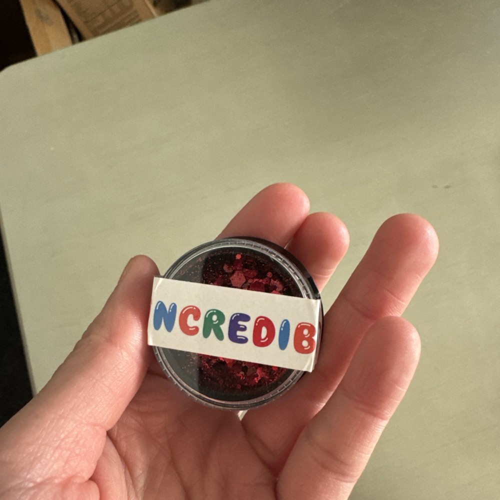 red mini glitter