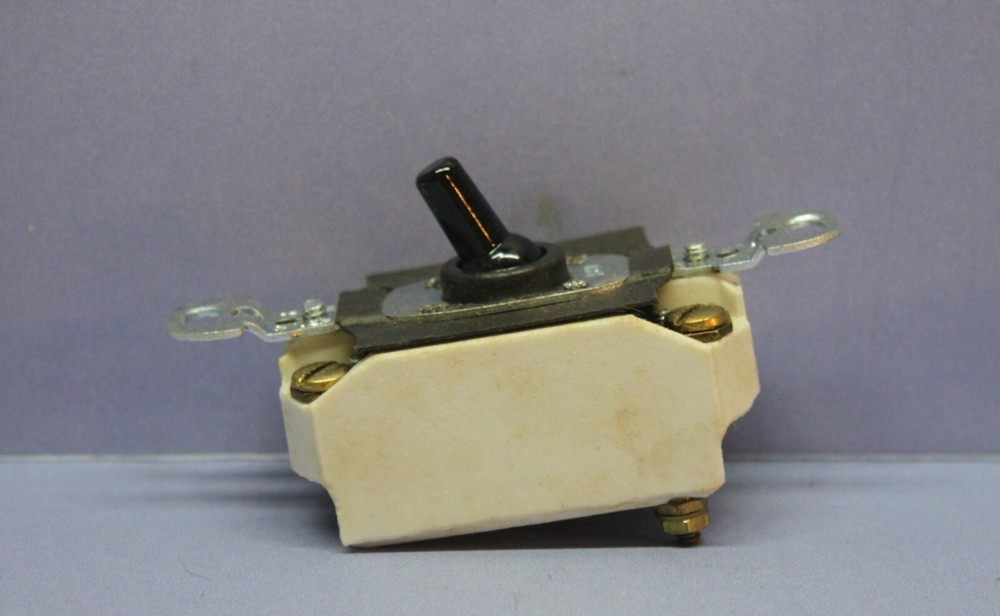 ⚡ Vintage Toggle Bat Stick Handle Switch, Double-Pole Double-Throw DPDT A-H&H