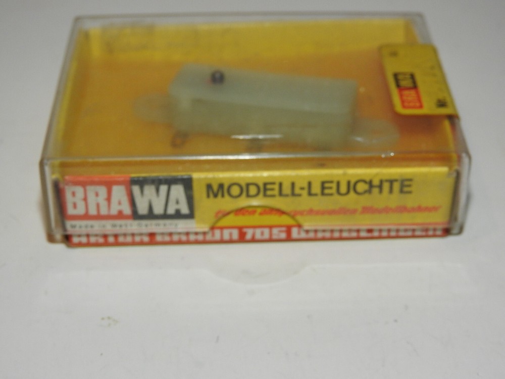 BRAWA GERMANY #6153 FLASING SENSOR WITH INSTRUCTION SHEET
