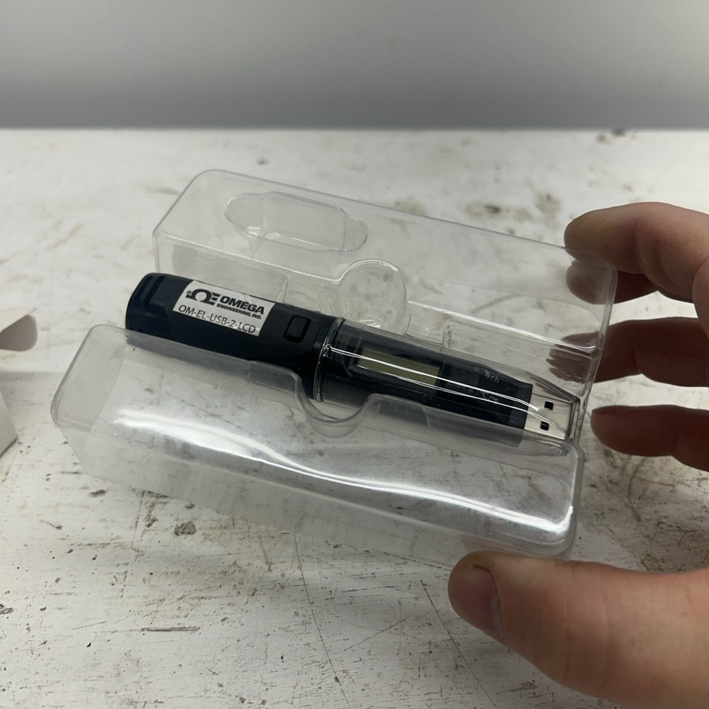Omega Engineering Temperature And Humidity Recorder. Om-EL-usb-2-lcd.