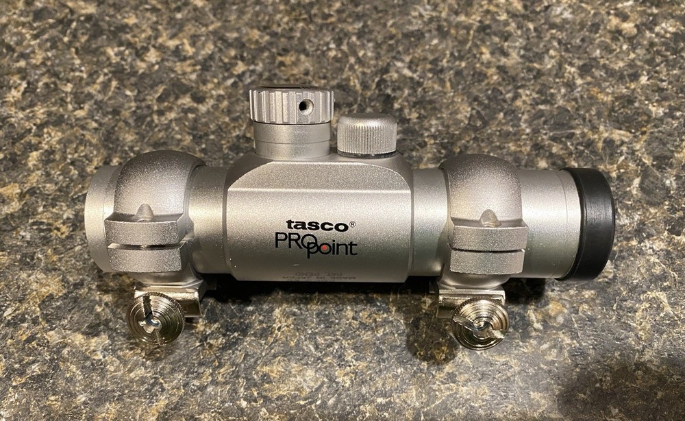 Tasco PDP2 Pro Point 2 Red Dot Scope 30mm Rings Used