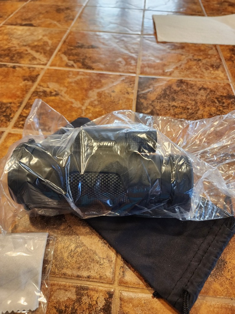 Speedway minocular 10x42