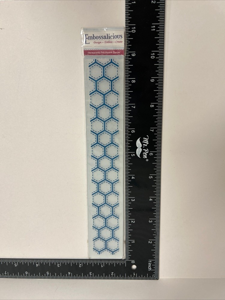 Embossalicious Honeycomb Patchwork Border Folder