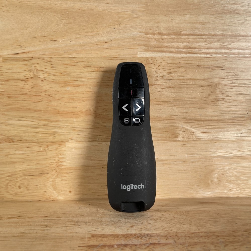 Logitech R400 Black Handheld Wireless Laser Presentation Remote Control