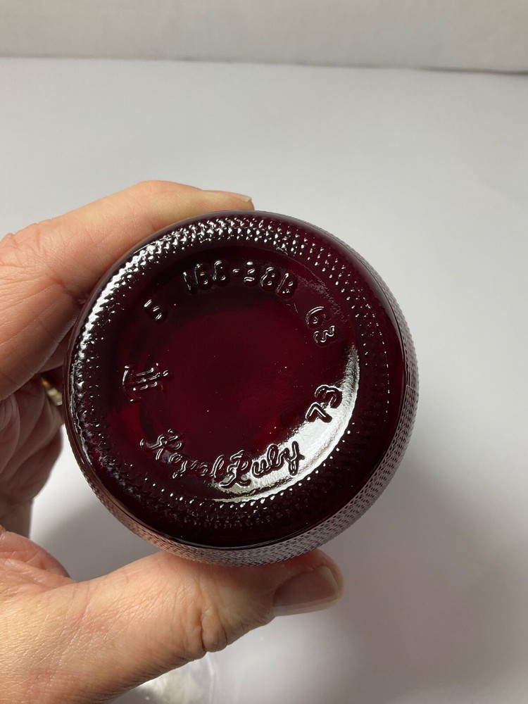 ROYAL RUBY ANCHOR HOCKING RUBY RED CONE TOP SMALL SIZE NO DEPOSIT BEER BOTTLE