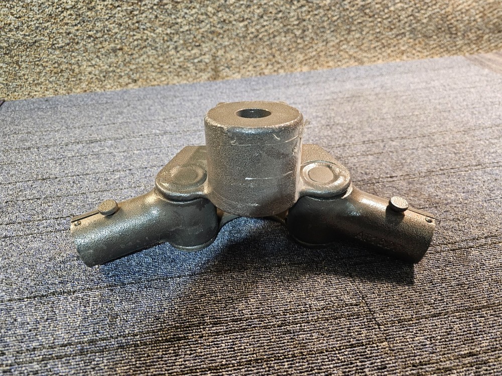 Underslung Hitch Head Part , Brown AT1828