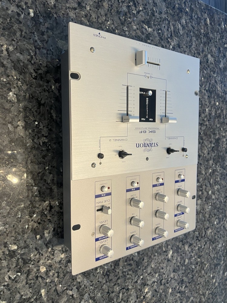 Stanton SK-6F DJ Mixer Silver 2-Channel Replaceable Crossfader FX Send/Return