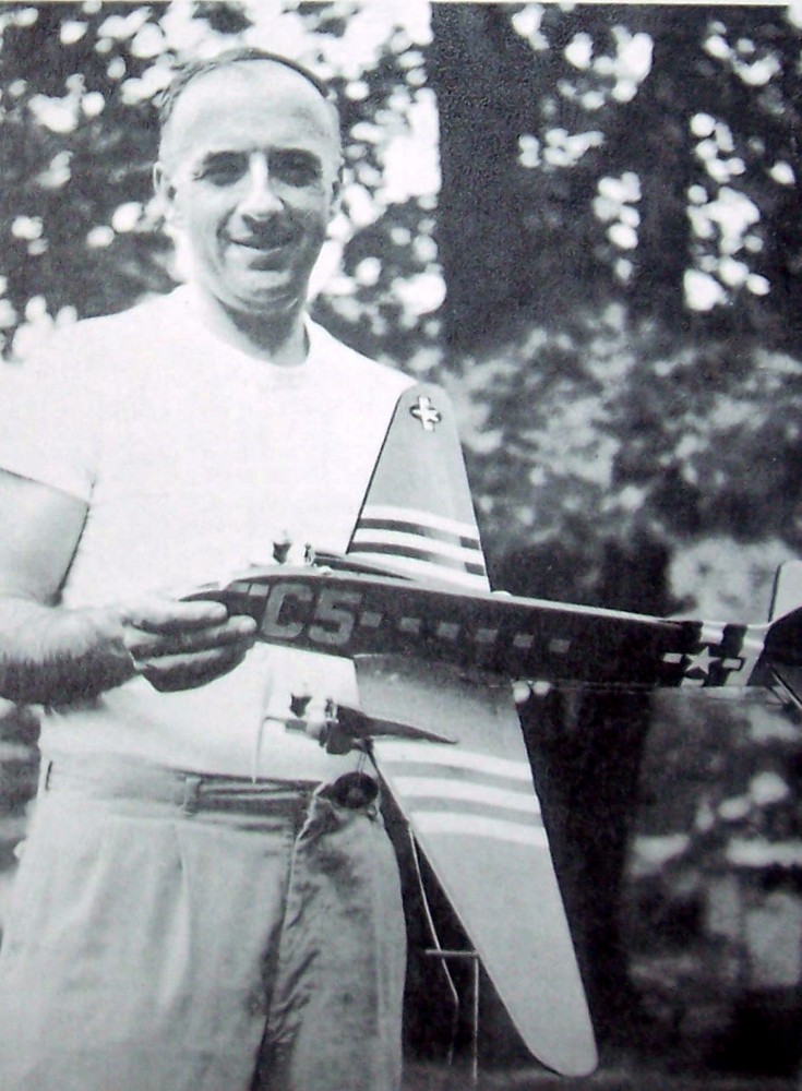 DC-3 / C-47 PLAN + CONSTRUCTION ARTICLE for a Musciano UC Scale Model Airplane