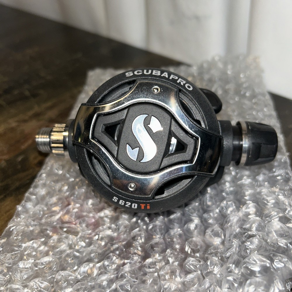 NEW SCUBAPRO - S620 TI SECOND STAGE REGULATOR