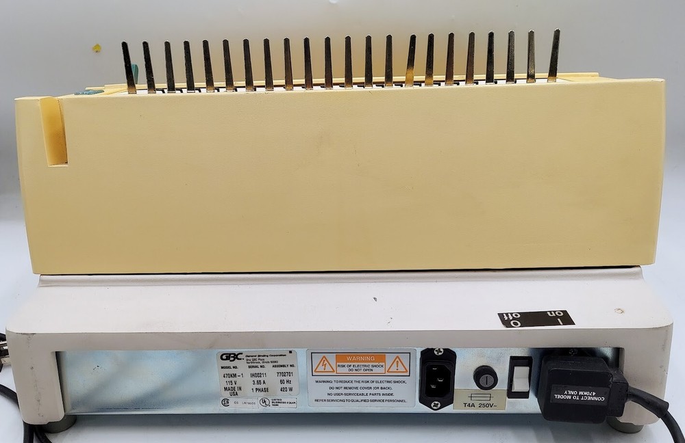 GBC Binder Model 470KM