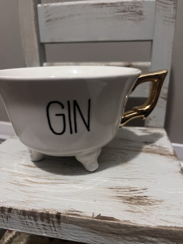 Gin & Vodka Claw Leg Cup Gold Tone Handle