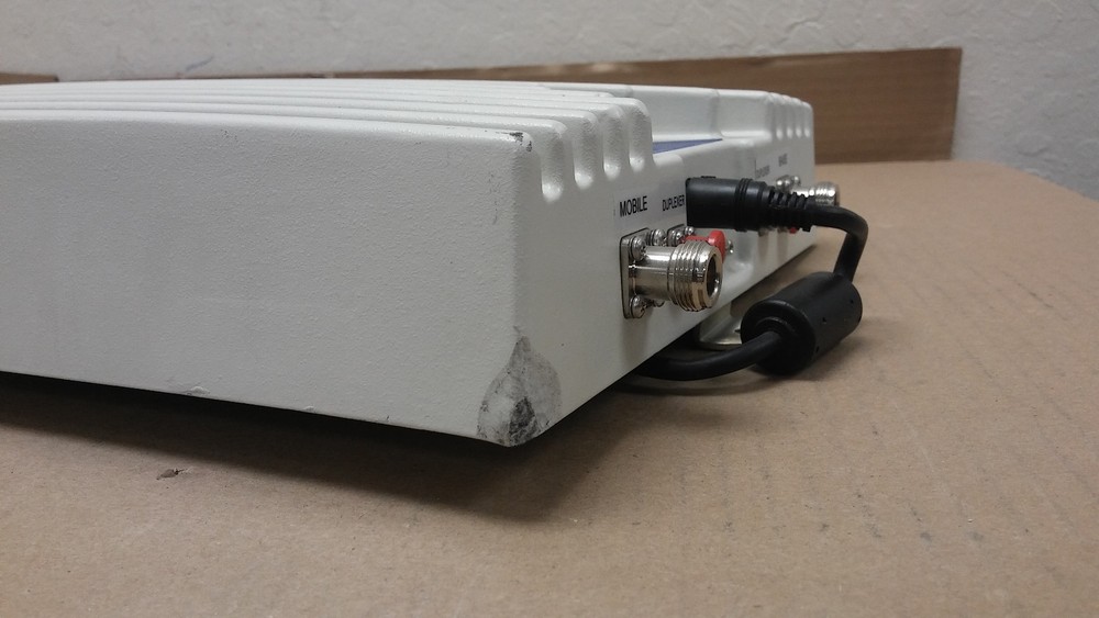 DEKOLINK Wireless Cellular Band Selective RF Mini Repeater DEKO 2119
