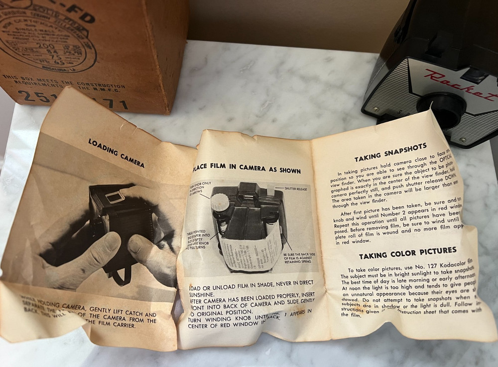 VTG 1960s Spartus Rocket Camera - Untested - Never Used!!