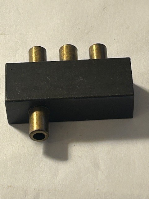 550216 Header, Hose