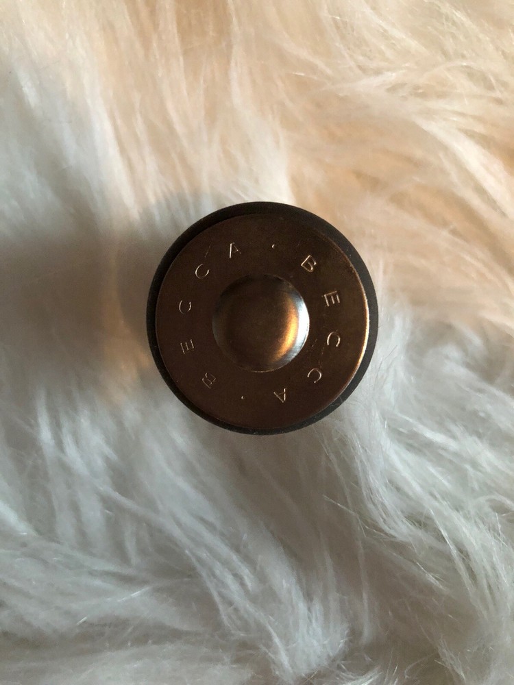 BECCA ODETTE SHIMMERING EYESHADOW PIGMENT