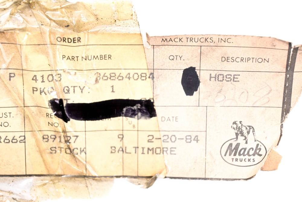 Mack 4103-36864084 Engine & Radiator Hose NOS