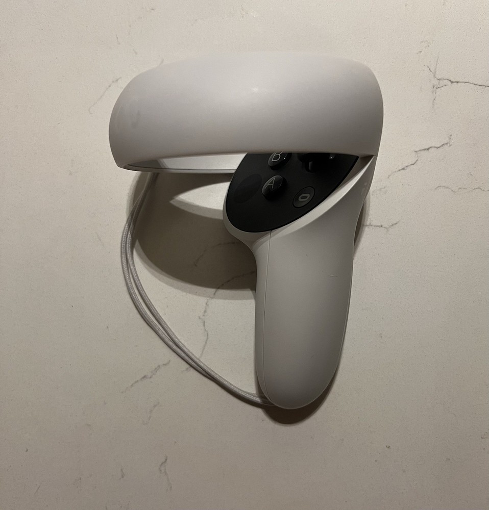 Genuine Original Meta Oculus Quest 2 VR RIGHT Touch Controller Only - Tested