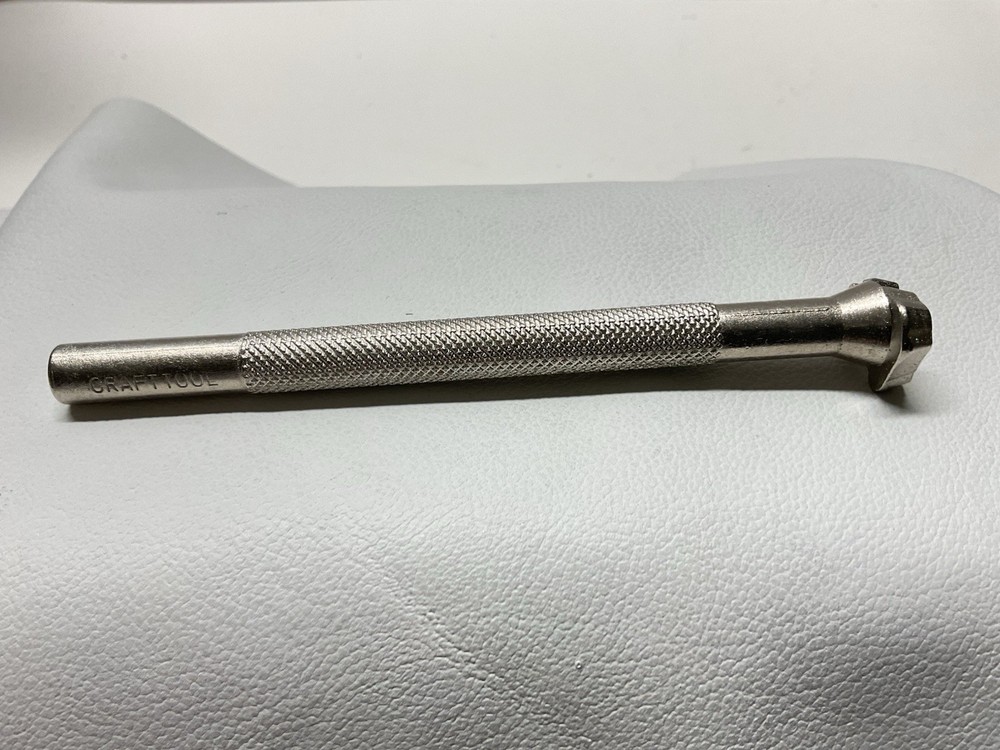 CRAFTOOL #E671 Special Leather Stamping Tool (RefC2)
