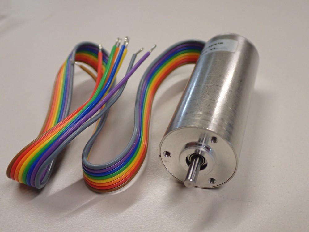 22BL-8BP AVNET MOTOR NEW