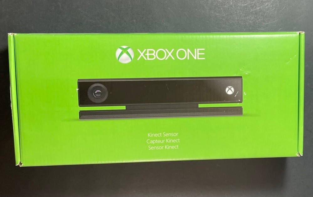 Official Microsoft Kinect Sensor for XBOX ONE OPEN BOX Display Model