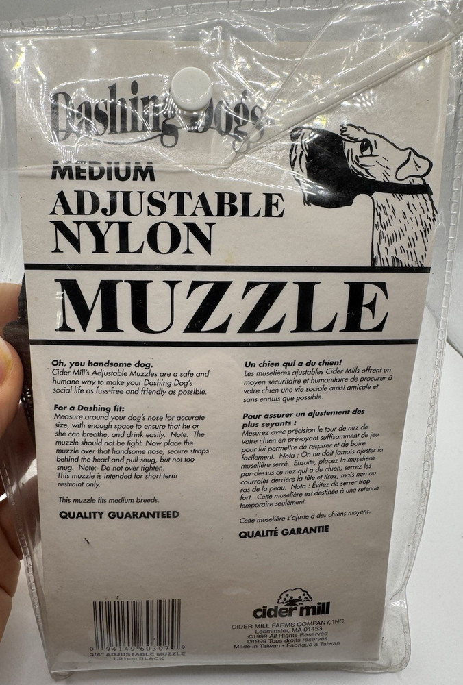 Dashing Dogs Medium Adjustable Nylon Muzzle