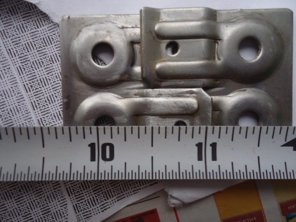 SIX SETS TABLE LEAF ALIGNERS (12 alignment plates) NOTE:ONLY 4 SETS ARE IN PICS