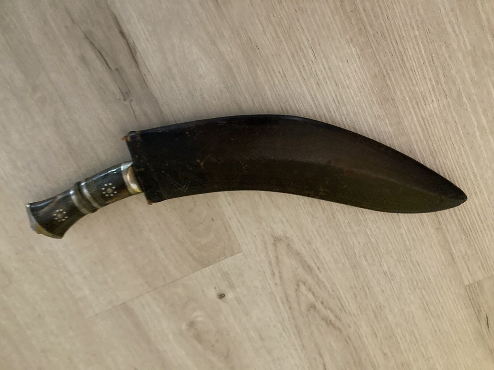 Antique Knife With Leather case
