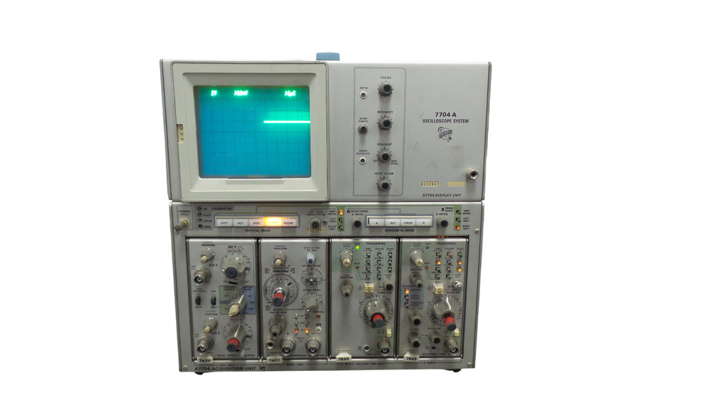 Tektronix 7704 A Oscilloscope System