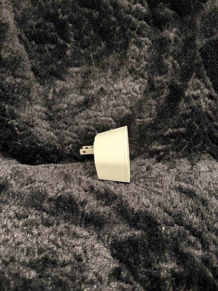 XFINITY XE1-S Network Extender