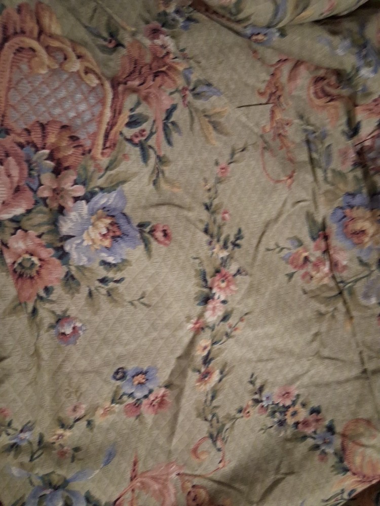 Multicolored Floral Cotton Polyester Fabric 98" X 36"
