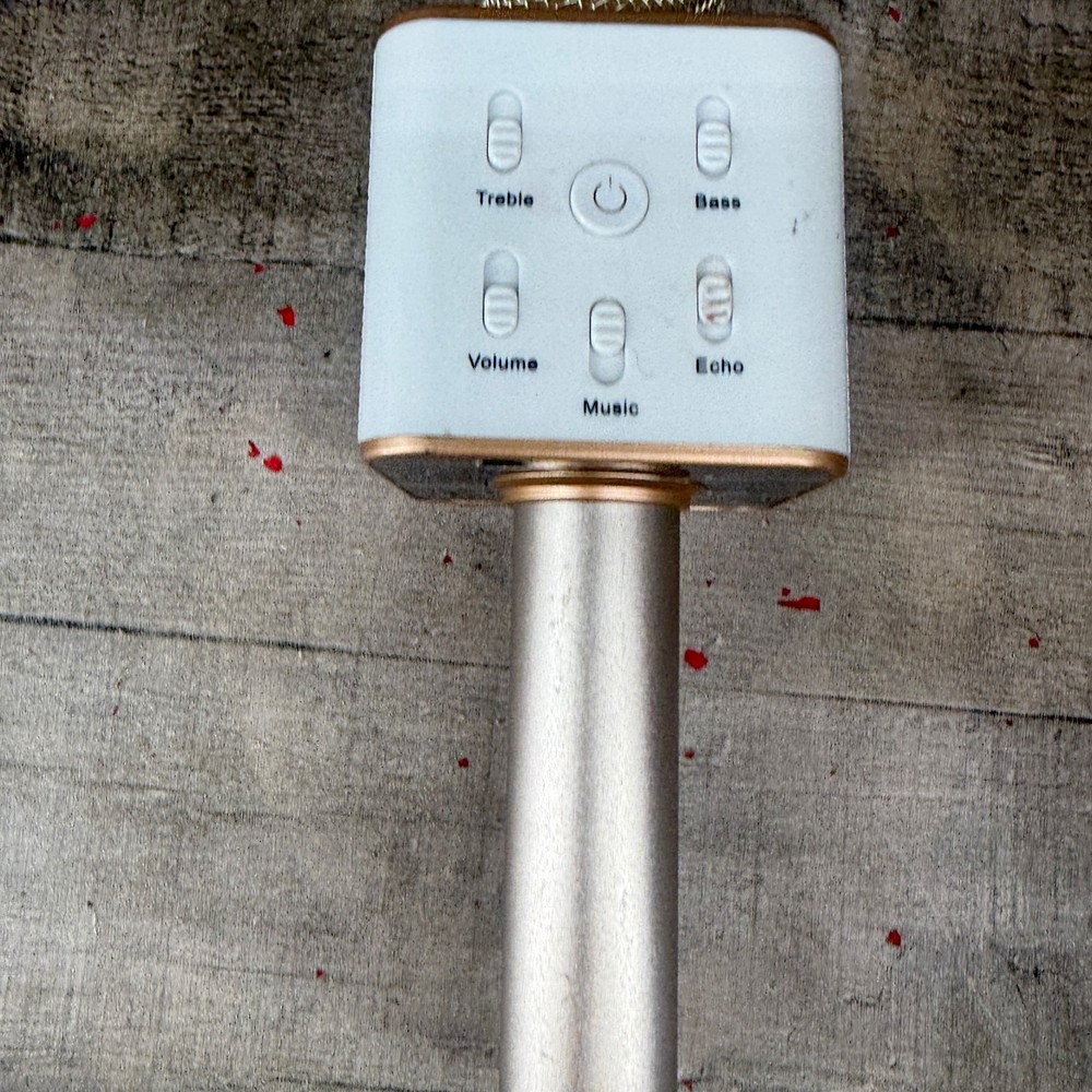 Bluetooth Microphone Karaoke Wireless Q7 Works