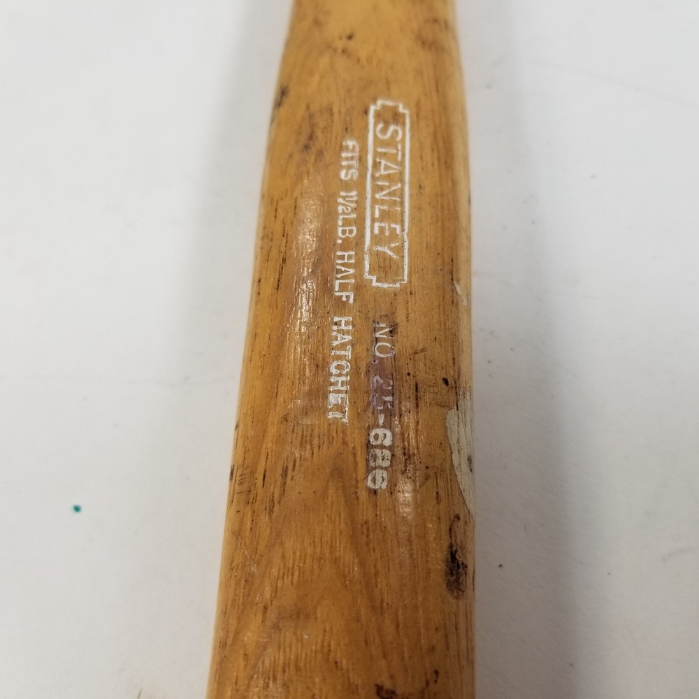 Vintage True Temper Carpenters Hatchet Nail Puller