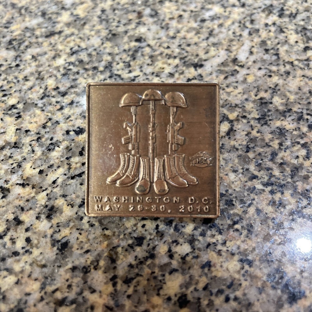 HOG Lapel Pin Harley Davidson Owners Group - Rolling Thunder Washington DC 2010