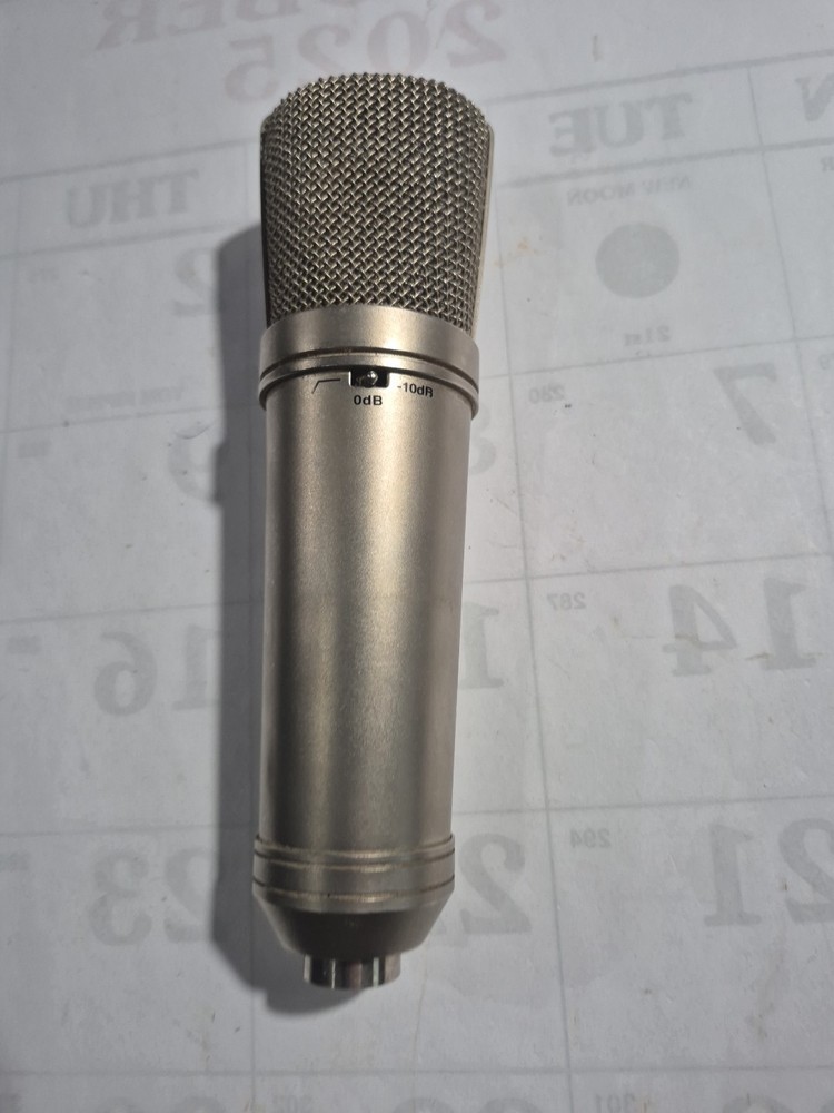 MXL V93M Condenser Microphone MOGAMI
