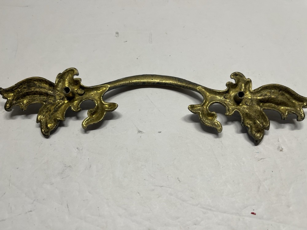 Vintage NOS 9 1/4” Decorative Brass/Whitewash Fixed Drawer Pull