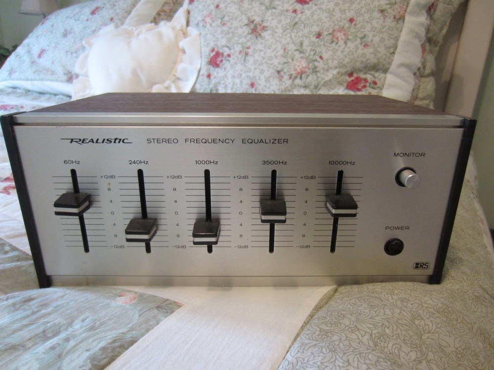 Realistic Stereo Frequency Equalizer 31-1986 Tested Working With Original Manual
