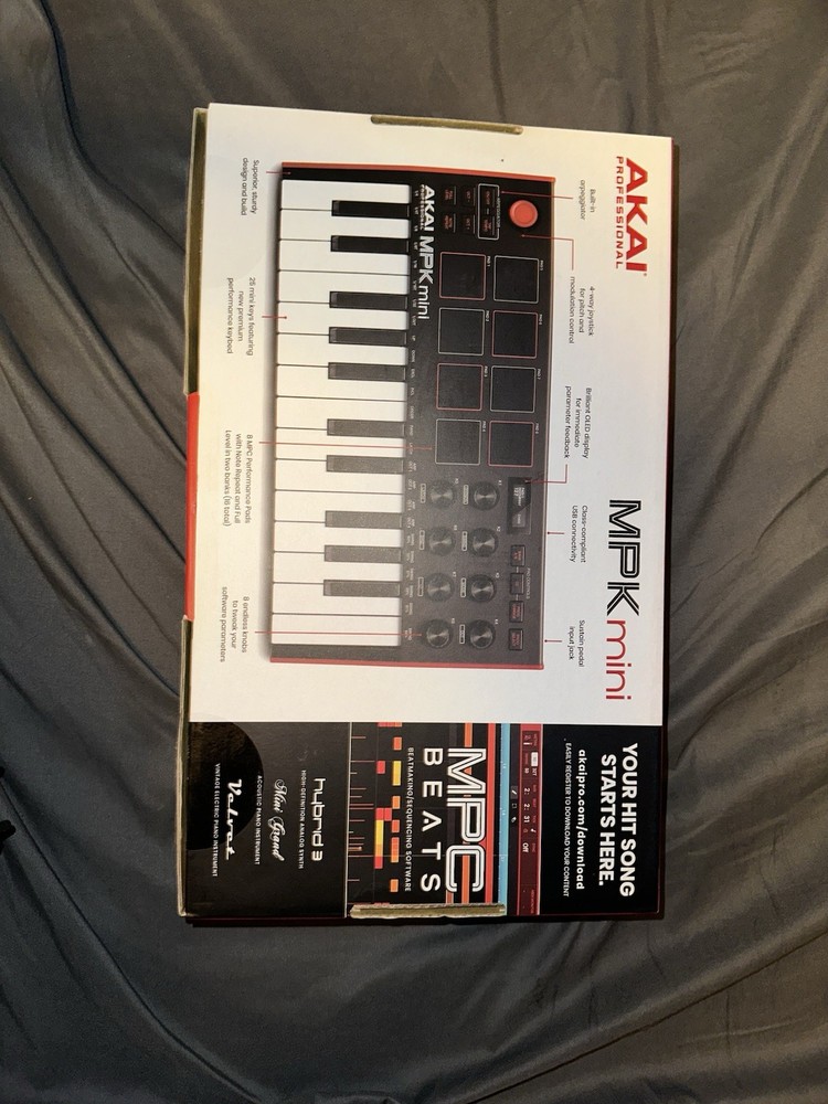 NEW Akai MPK Mini MK3