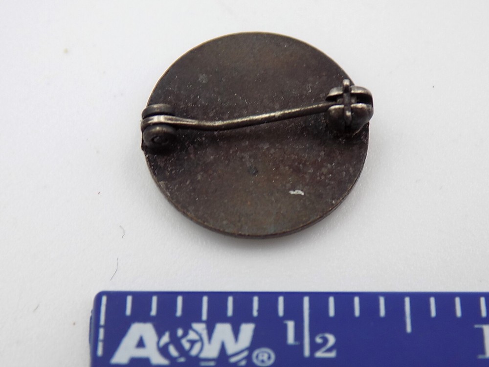 Original WWII VA Veterans Administration Bronze Grade Lapel Badge